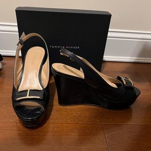 Tommy Hilfiger Navy Wedge